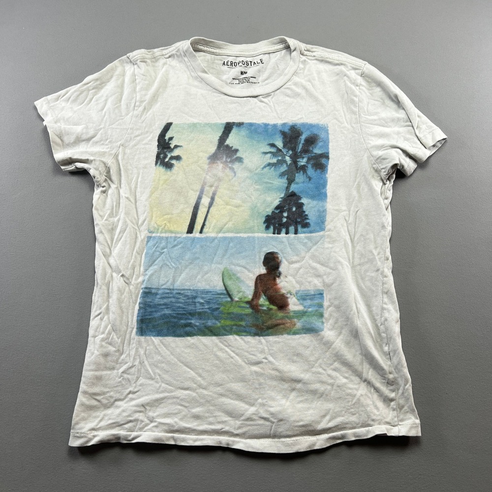 Aeropostale T Shirt Womens Medium White Multi Paneled Photographic Split Print